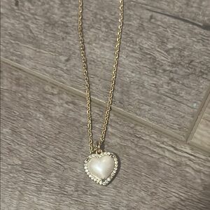 Kate Spade NWOT Gold Heart Pearl Pendant Necklace